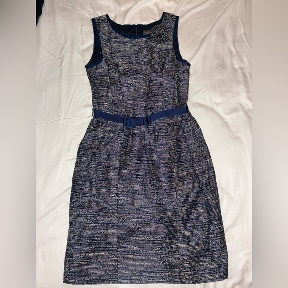 Theia Dresses & Skirts - Theia Grey Navy Classy Dress